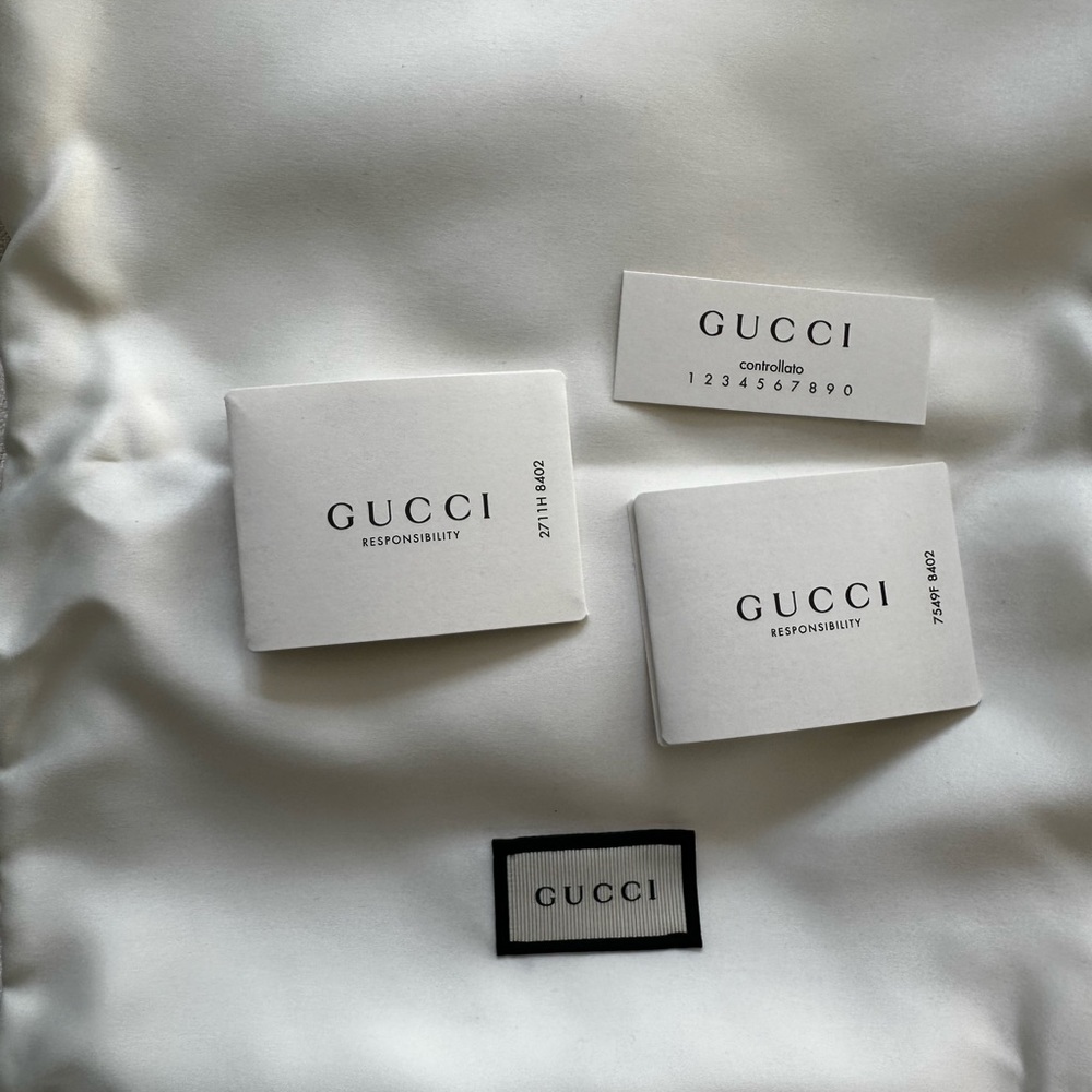 NEVER used before Gucci Marmont Leather zip around wallet - Picture 9 of 9